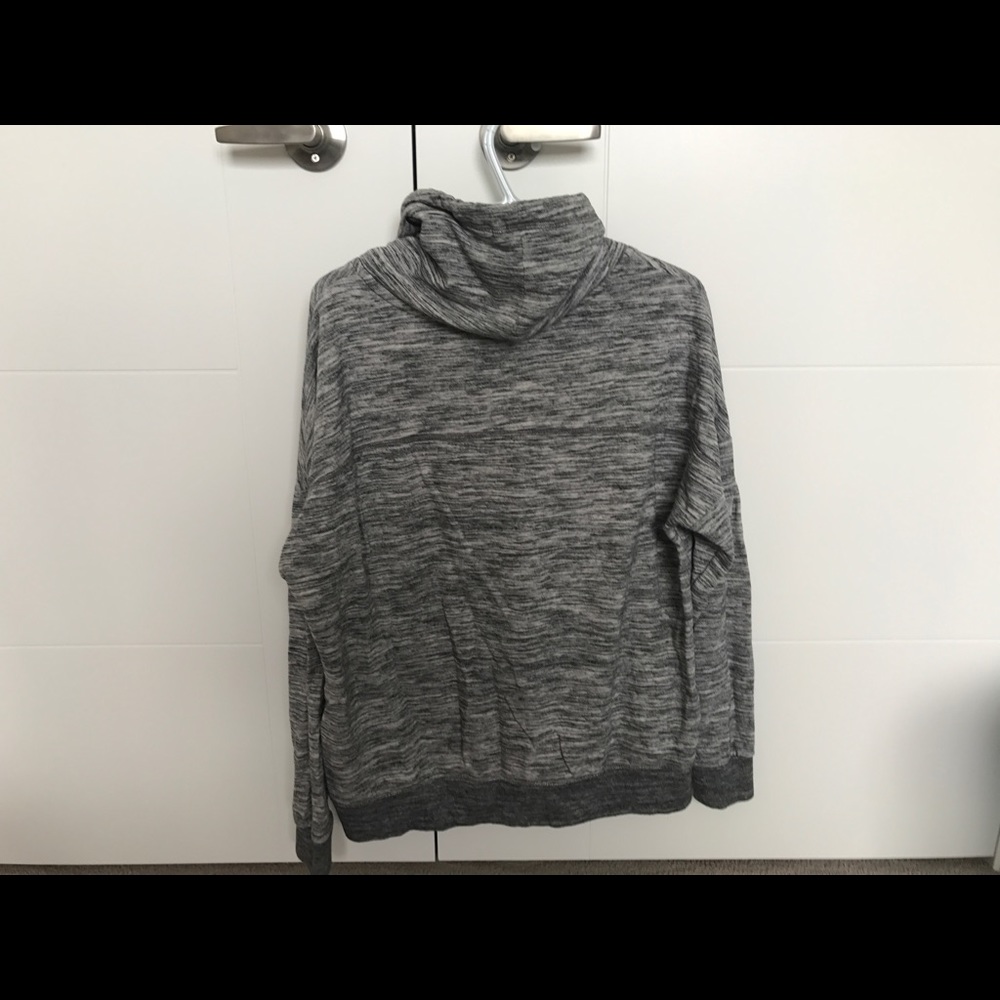 pink pullover - Picture 4 of 4